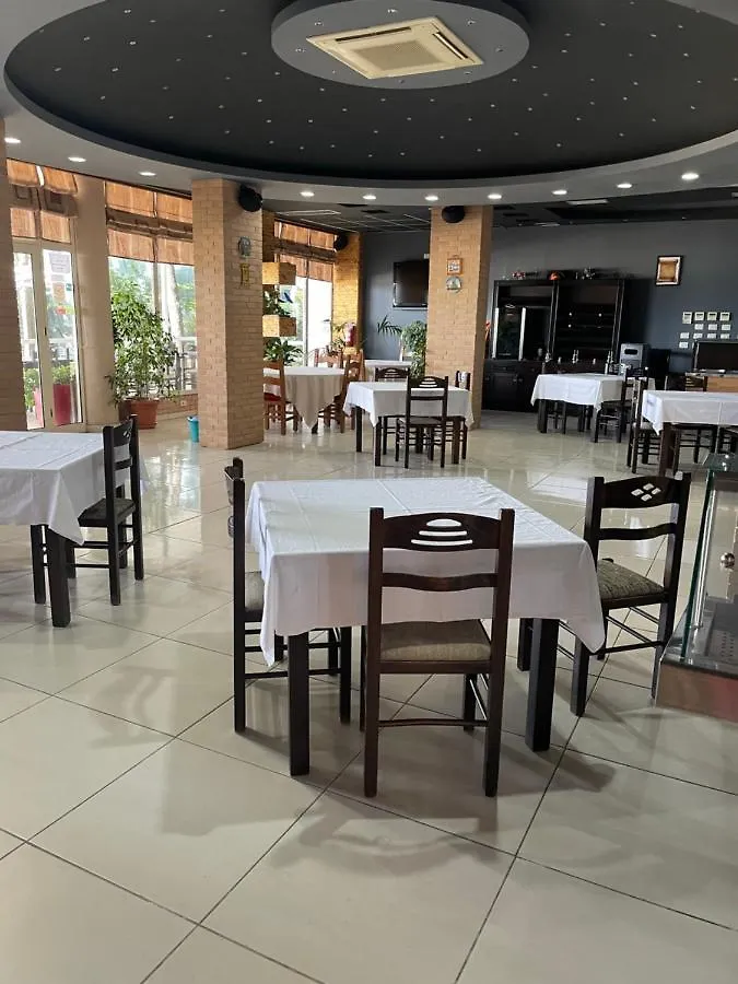 Espana Aparthotel Škalngur 3*,  Albanie