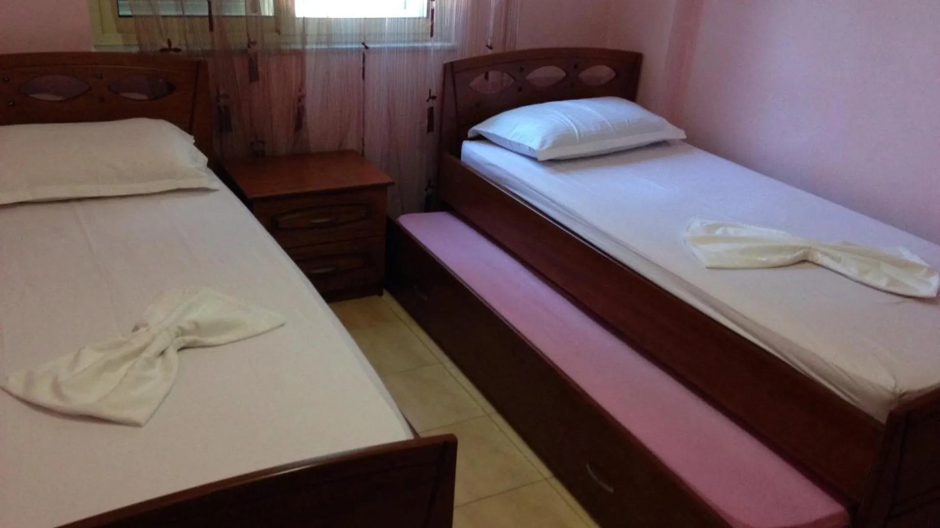 Espana Aparthotel Škalngur Hotel
